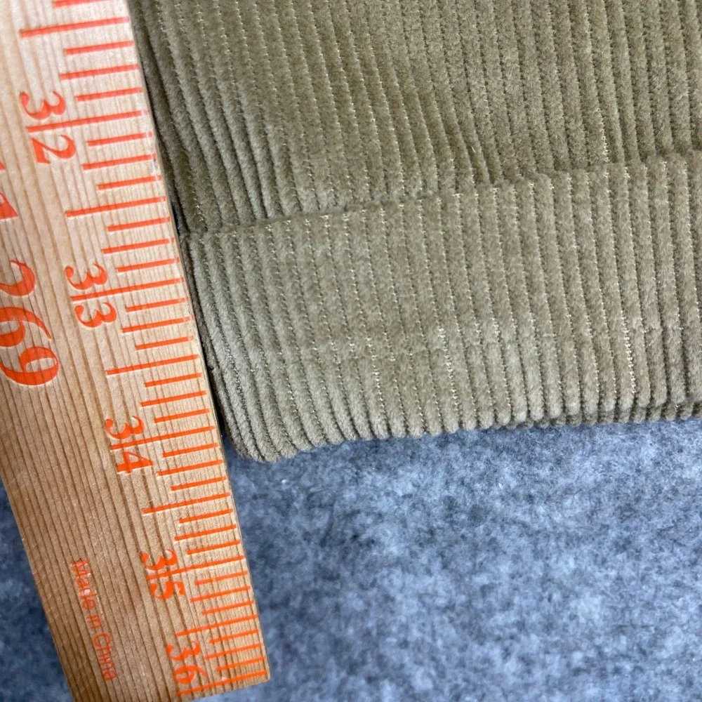 Tommy Bahama leg tan